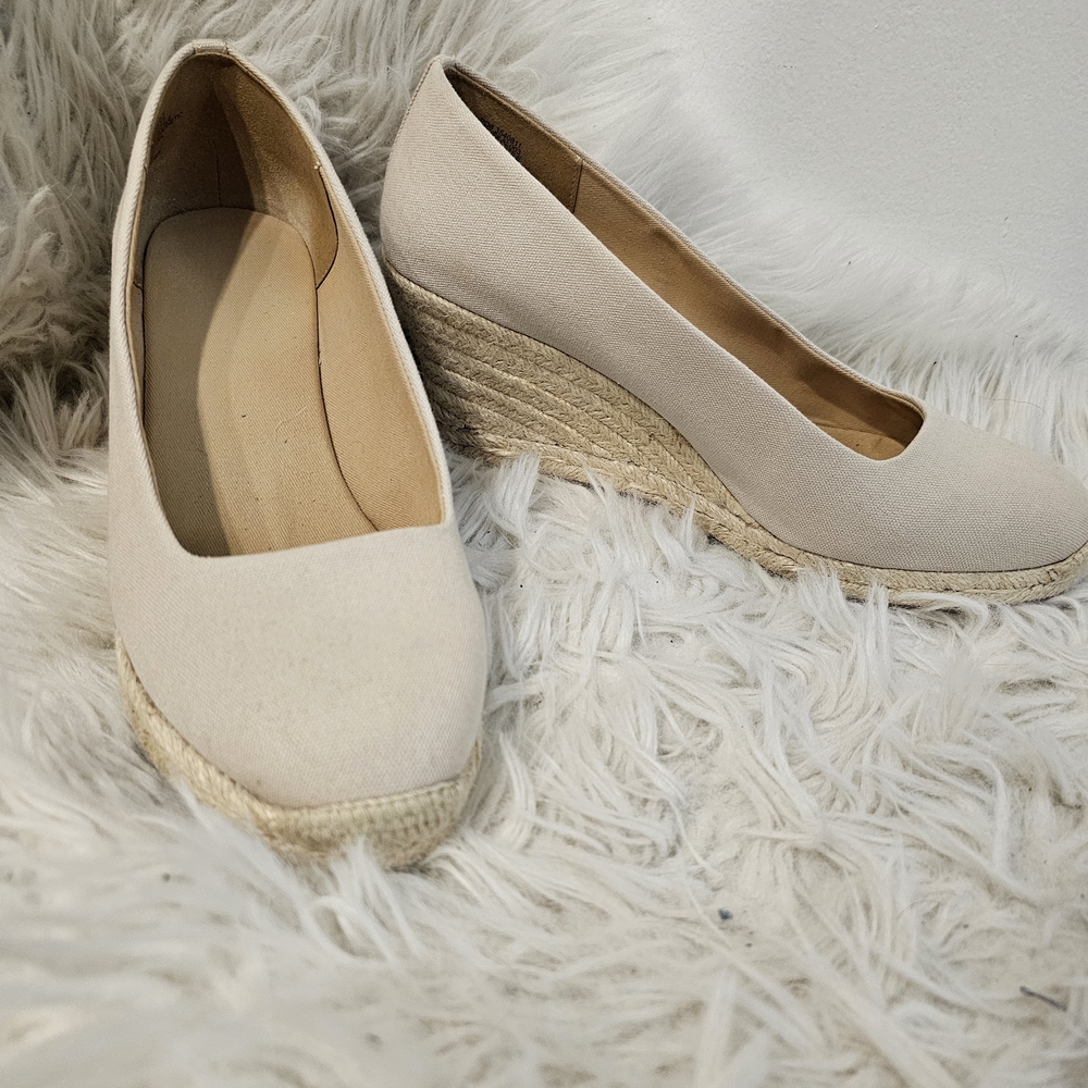 J CREW Cream Espadrille Wedges